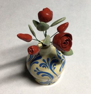 miniature vase roses